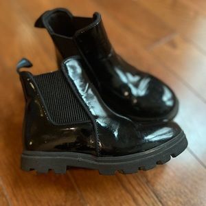 Kids Native Boots Sz 13